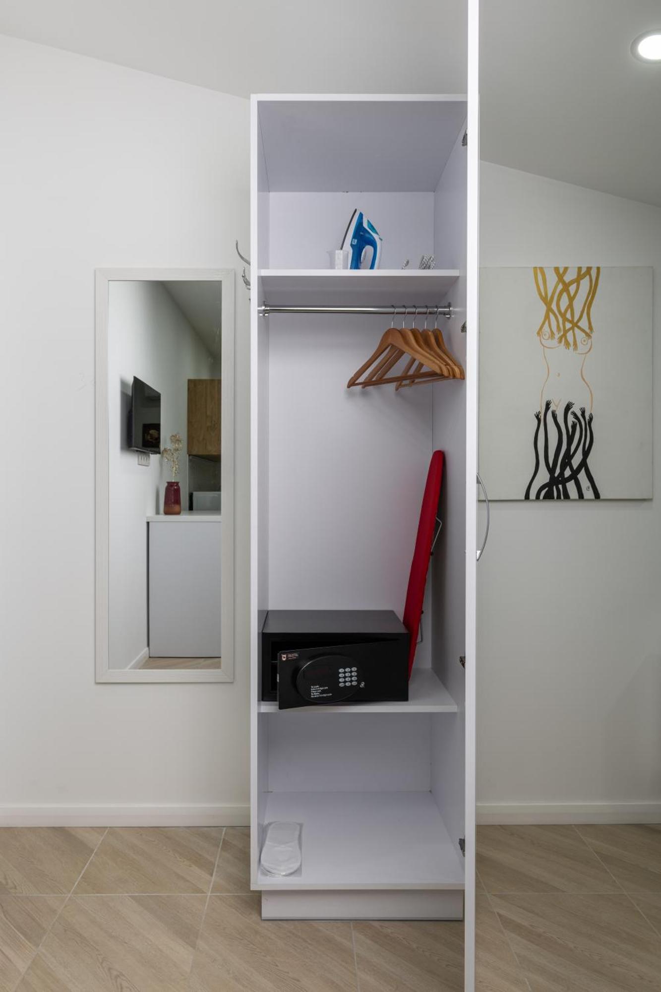 Yaroslav Val Lux Apartments Kiev Eksteriør bilde